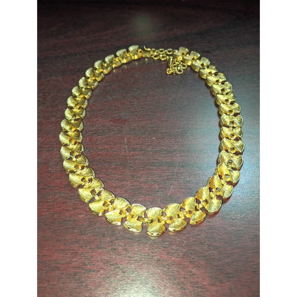 Monet Gold Tone Choker‎ Necklace Vintage Signed Textured